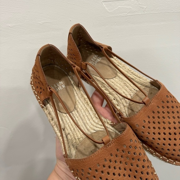 Eileen Fisher Lee 2 Almond Toe Perforated Suede Flat Espadrille Brown Size 5.5 - Picture 3 of 9